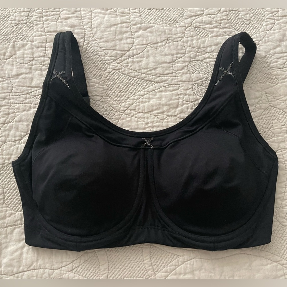 Athleta black bra 34DD